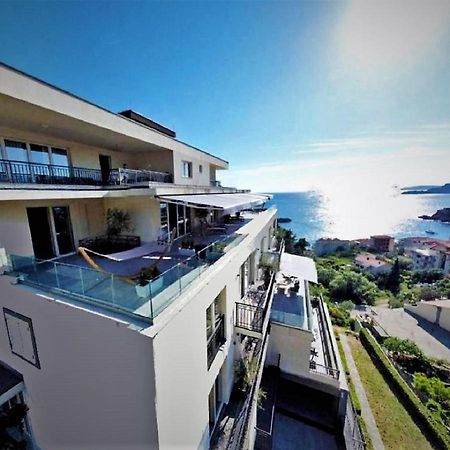 Vertmont Villa Sveti Stefan Buitenkant foto
