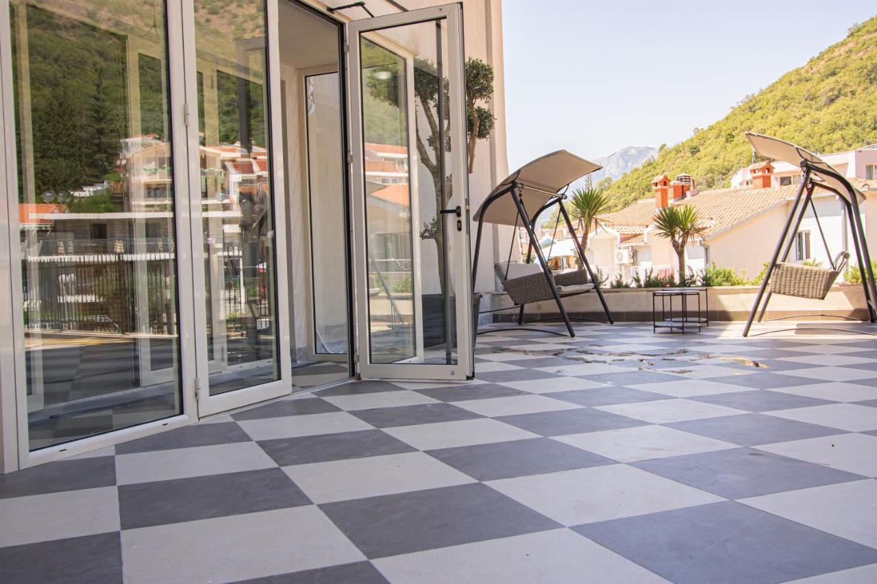 Vertmont Villa Sveti Stefan Buitenkant foto